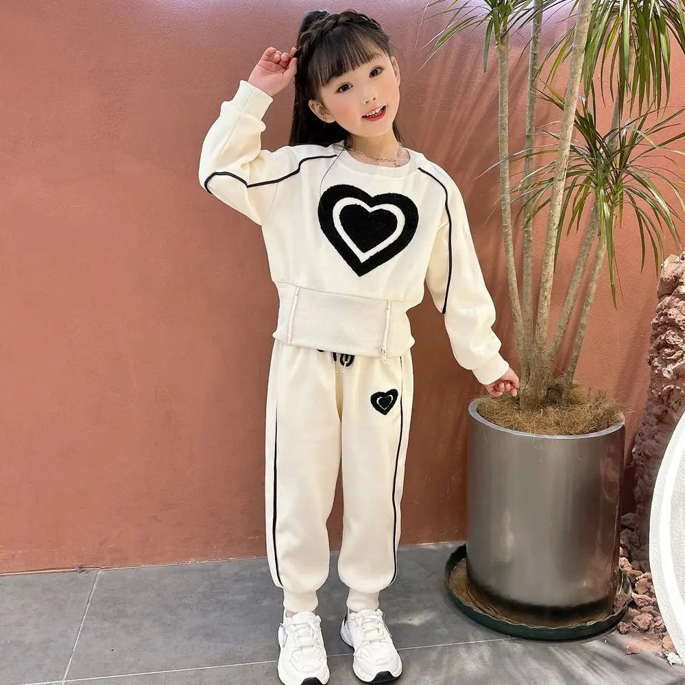Girls Heart Design Long Sleeves Autumn Clothing Set childrensterritory