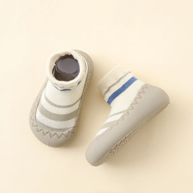 Baby Cartoon Print Soft Rubber Sole Booties childrensterritory