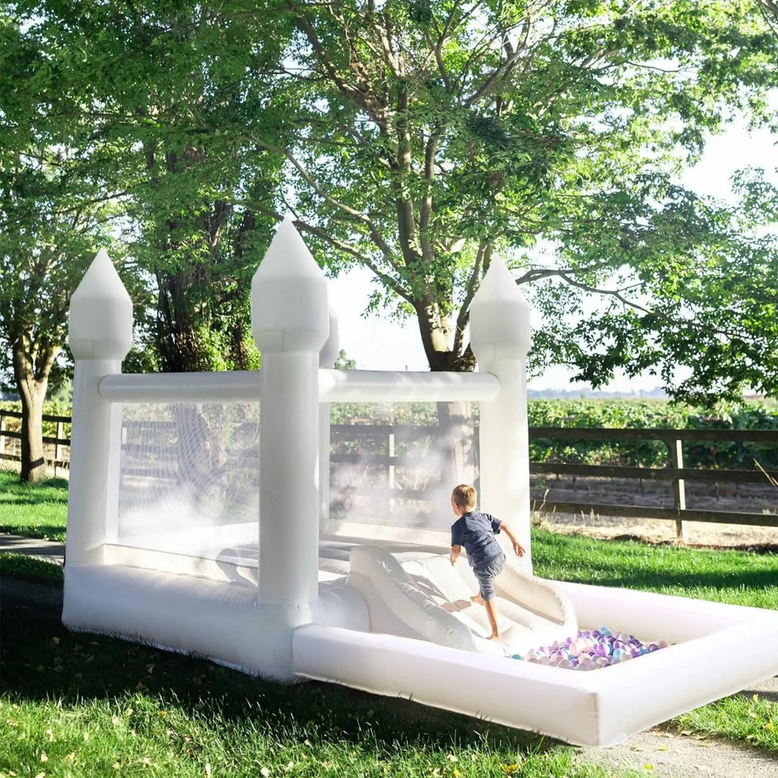 Castle Design Inflatable White Bounce House for Kids Parties childrensterritory