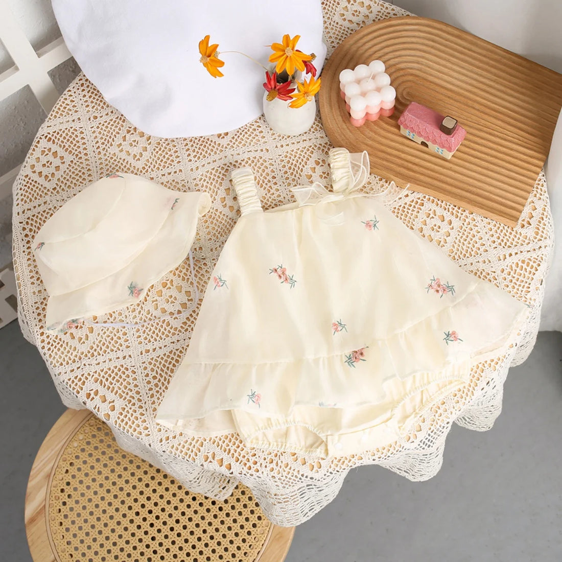 Baby Girl Lace Flower Sleeveless Summer Romper
