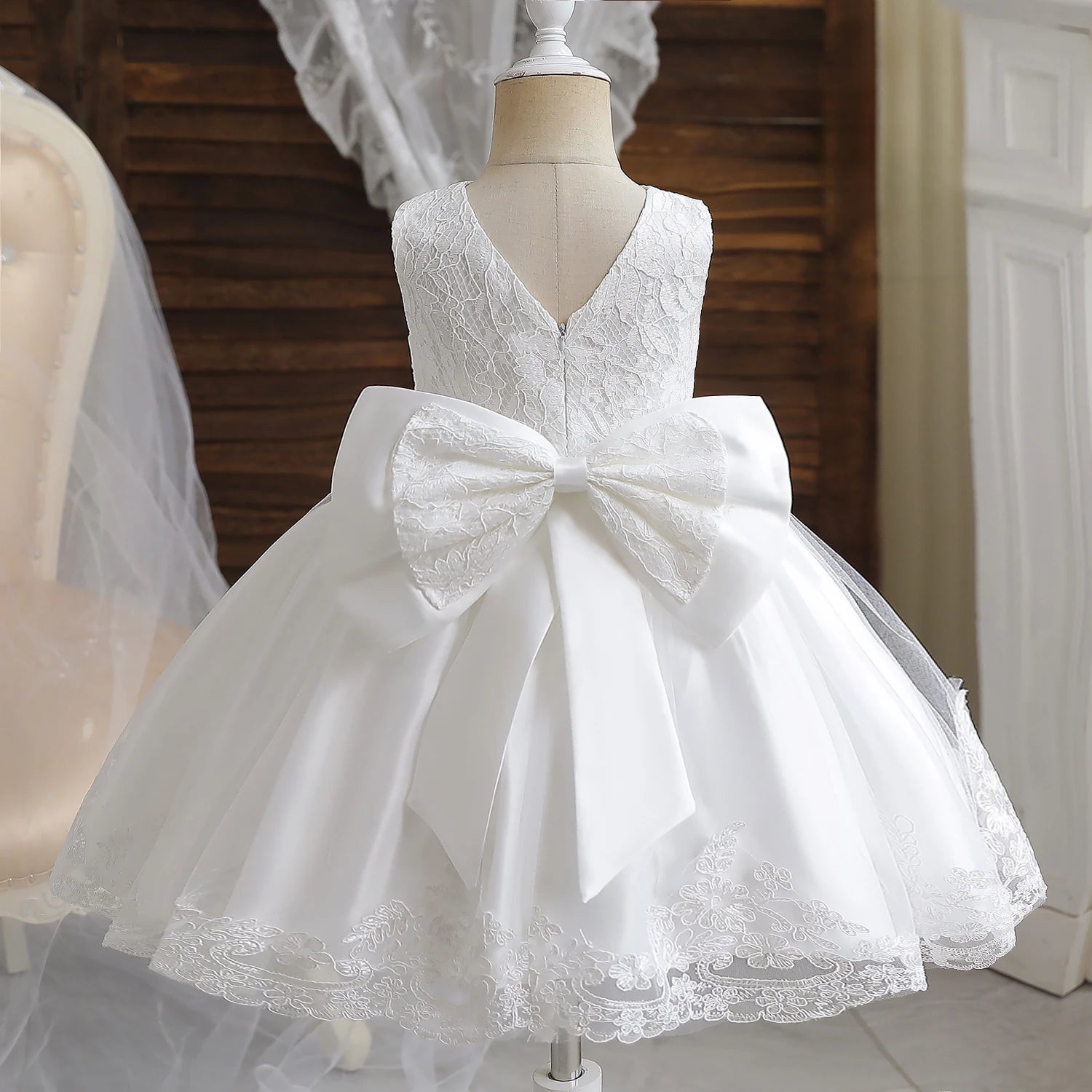 Elegant Baby Girl Big Bow Christening/Birthday Dresses