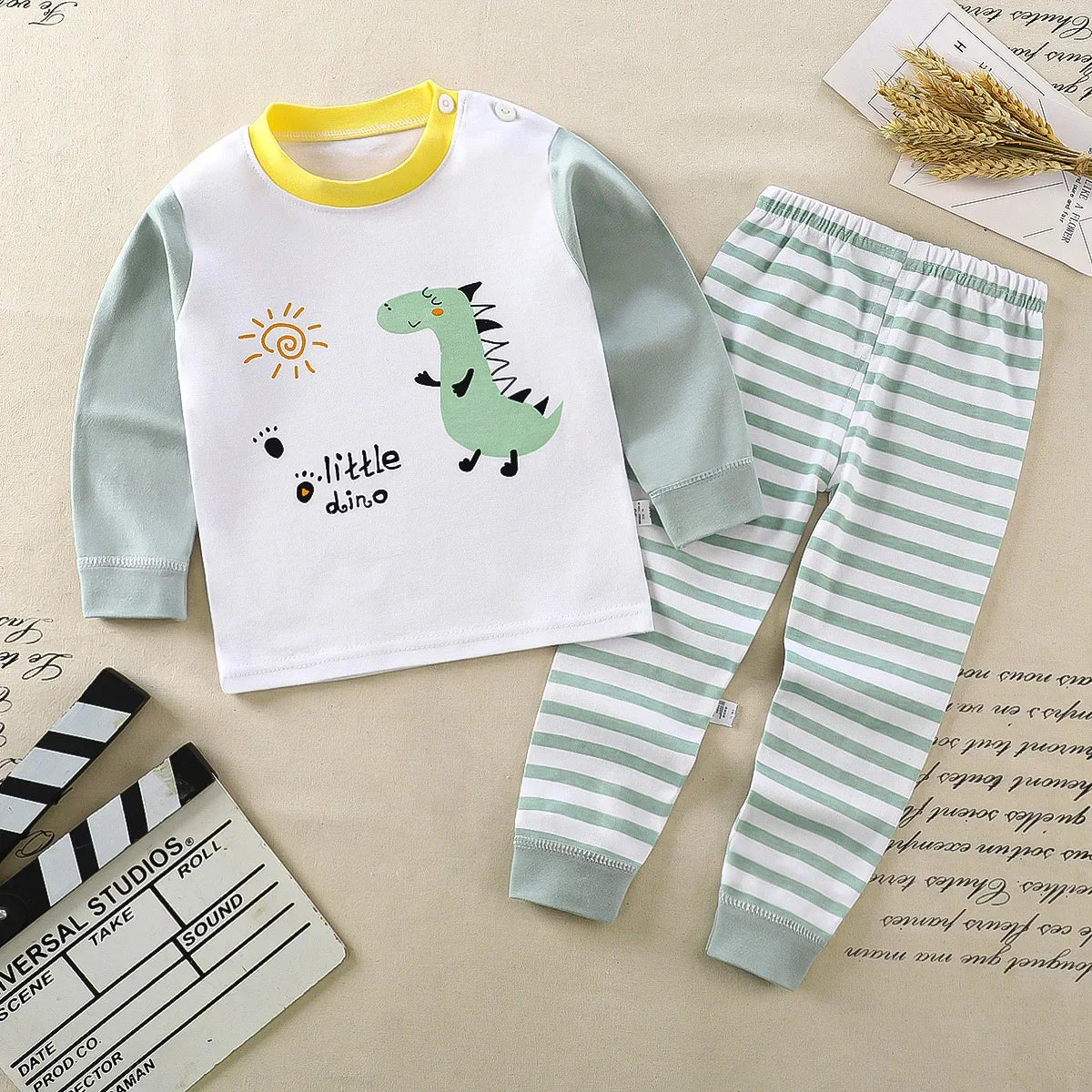 Kids Cartoon Print Casual Winter Clothing Set