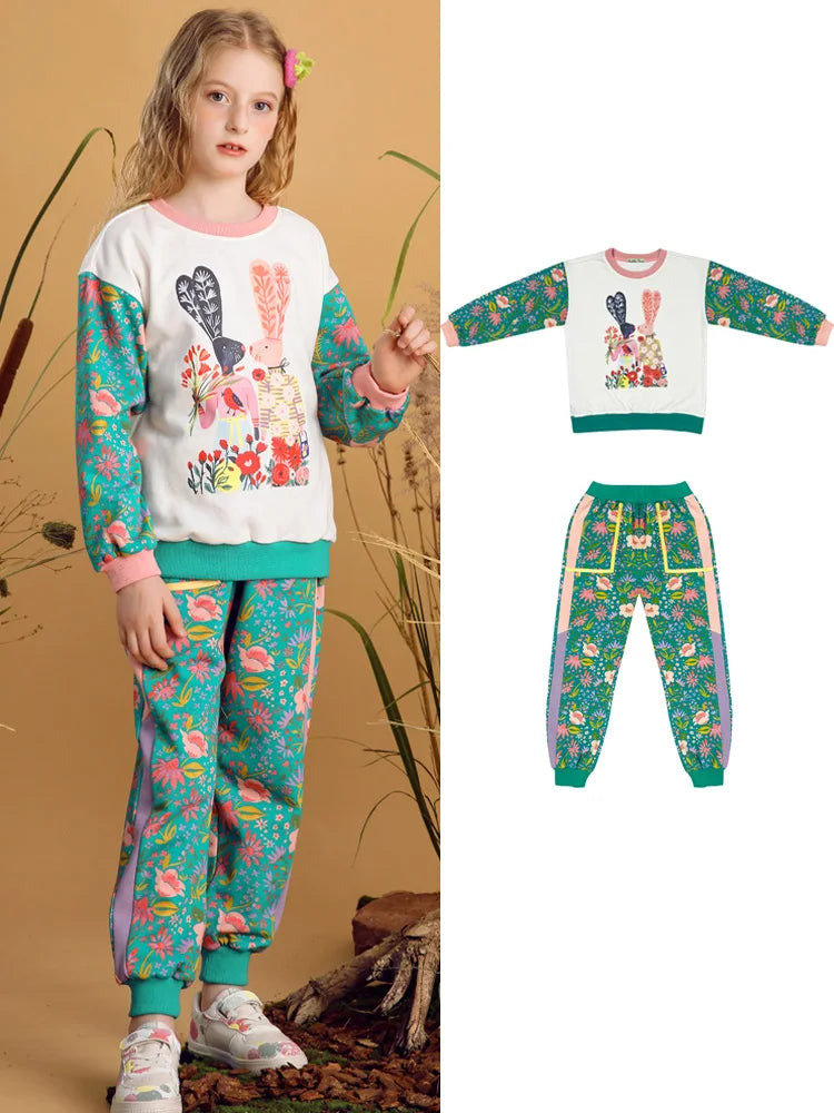 Kid's Cartoon Printed Sweatshirt and Elastic Pant Sports Outfit childrensterritory