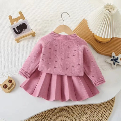Girls’ Long-Sleeve Soft Winter Sweater with Heart Design childrensterritory
