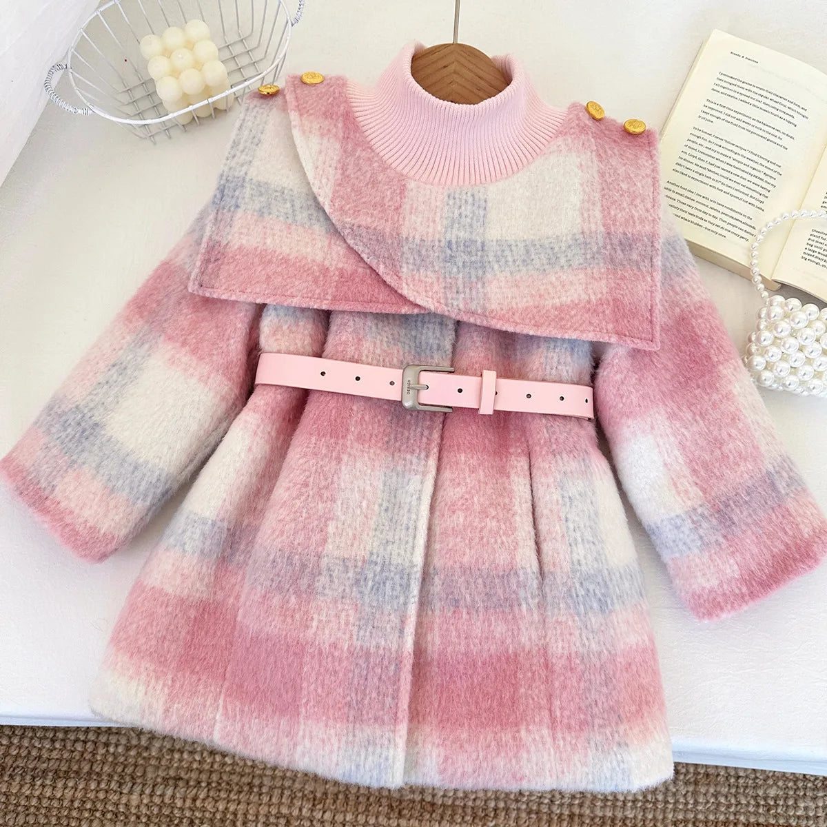 Girls' Long-Sleeved Belt Design Winter Coat