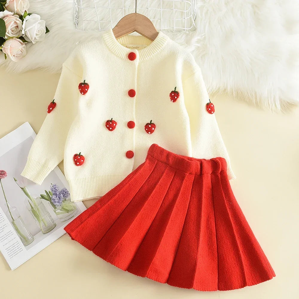 Girls’ Long-Sleeve Winter Outfit with Strawberry Design childrensterritory