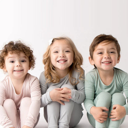 Solid Pattern Bamboo Fiber Pajamas Sets For Baby/Kids childrensterritory