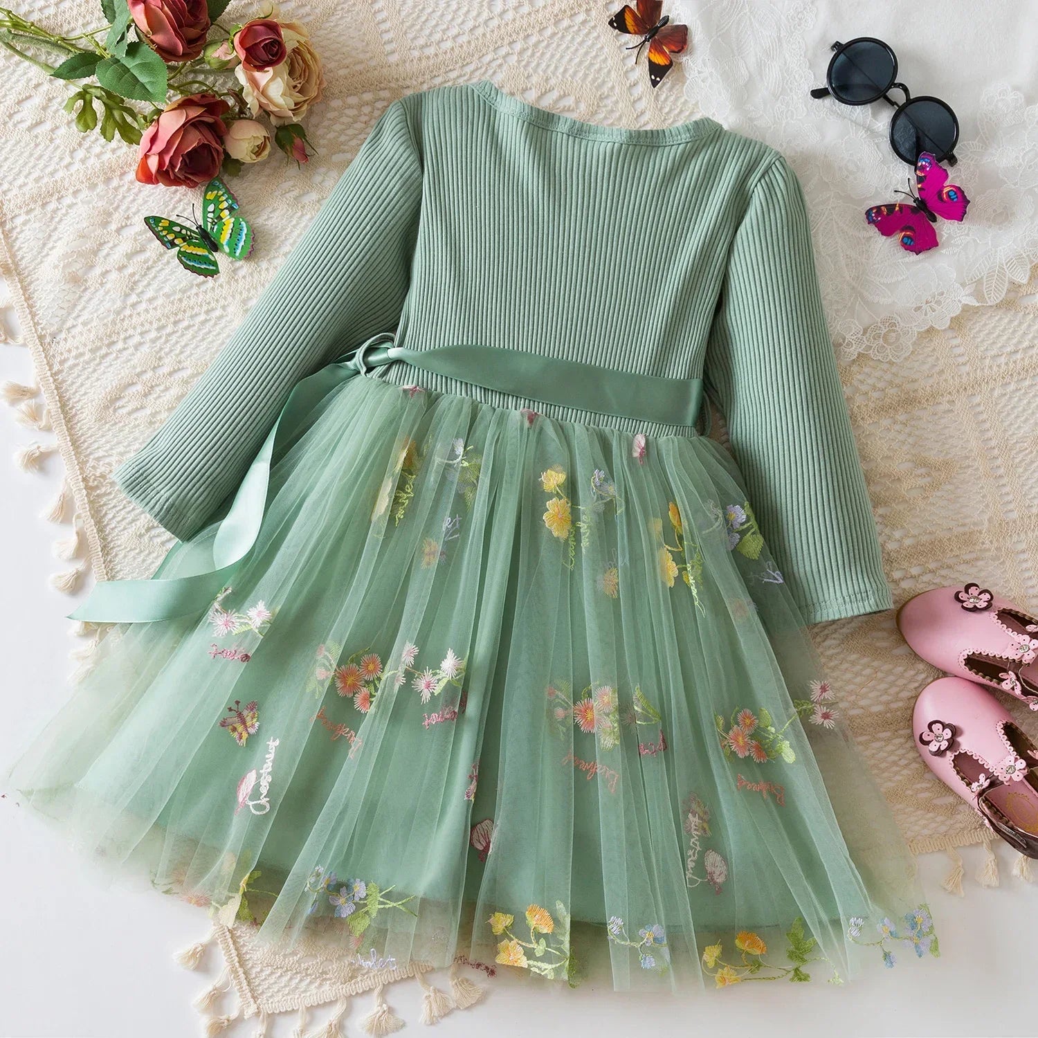 Girls ' Long-Sleeved Flower Design Birthday Party Dress