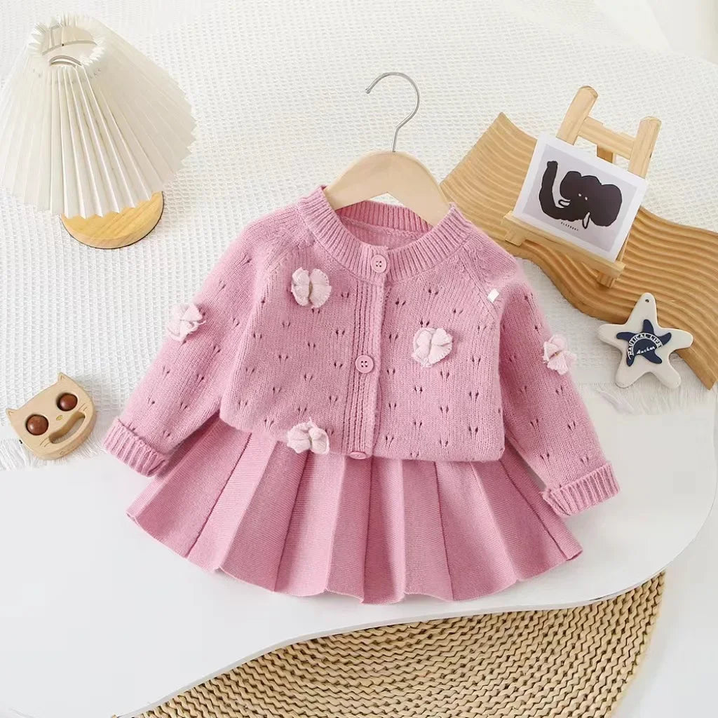 Girls’ Long-Sleeve Soft Winter Sweater with Heart Design childrensterritory