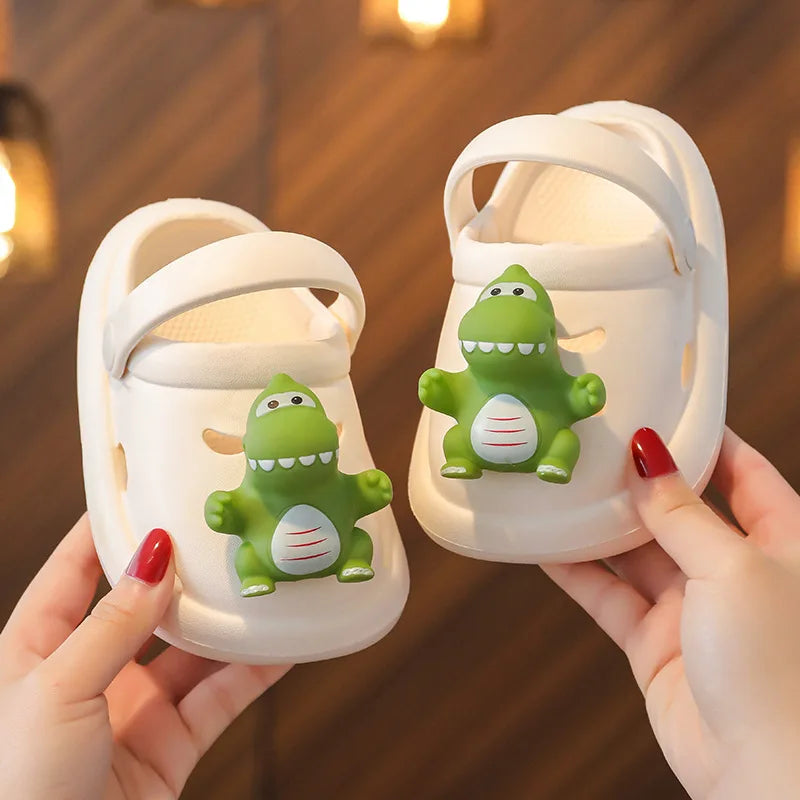 Lightweight Cartoon Design Summer Beach Slippers For Toddler