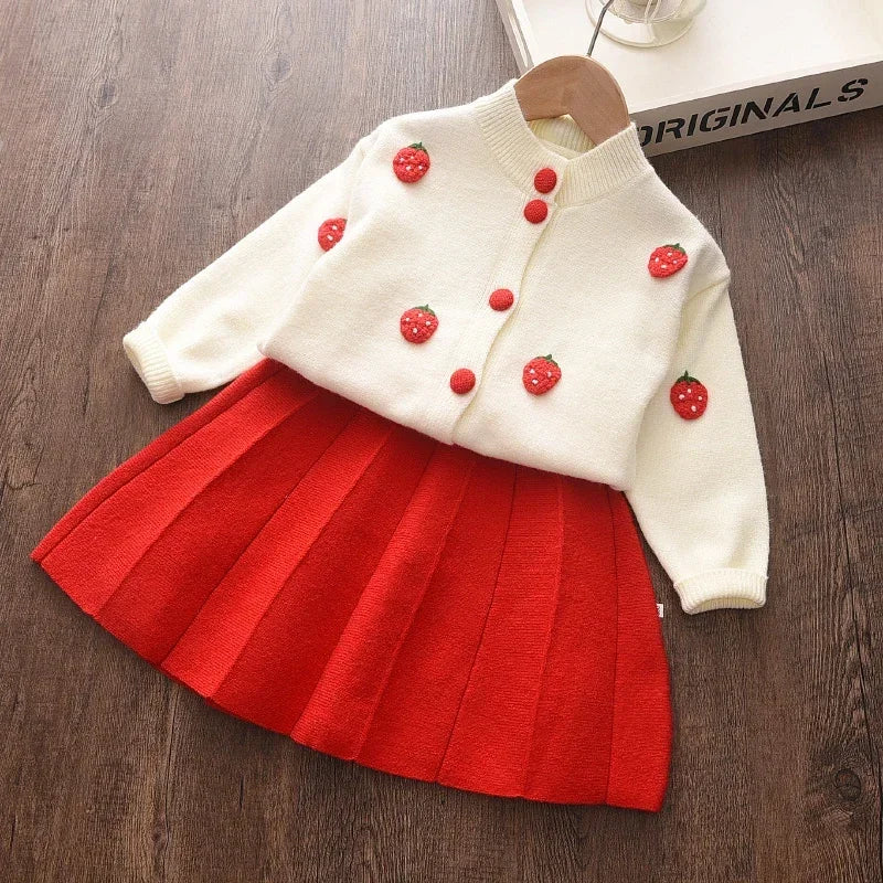 Girls’ Long-Sleeve Winter Outfit with Strawberry Design