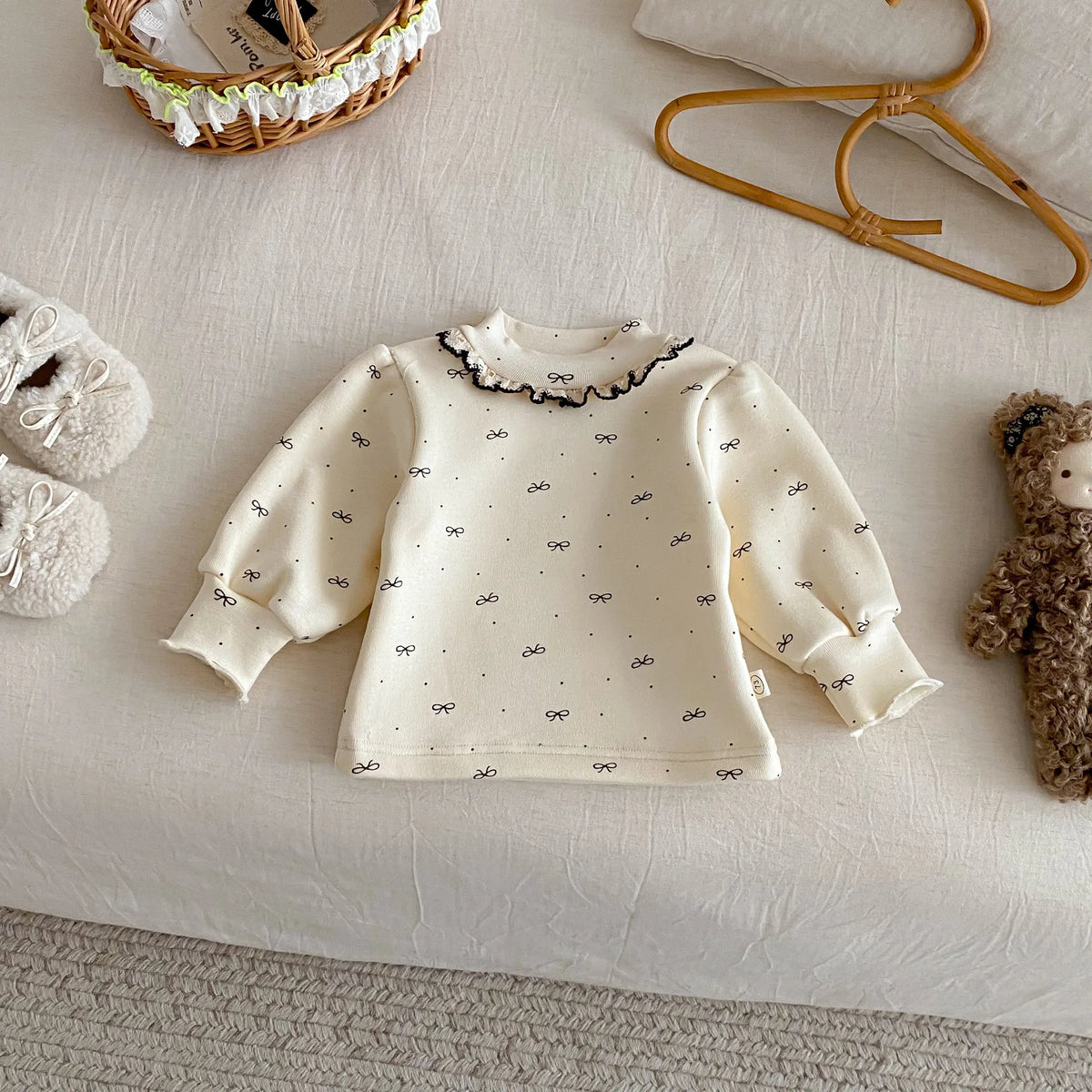 Girls’ Long-Sleeved Collar Design Winter Tops