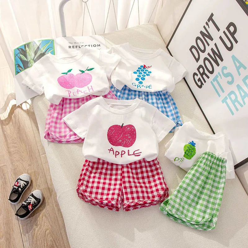 2Pcs Baby Girls Short Sleeved Tees and Plaid Shorts Outfit Set childrensterritory