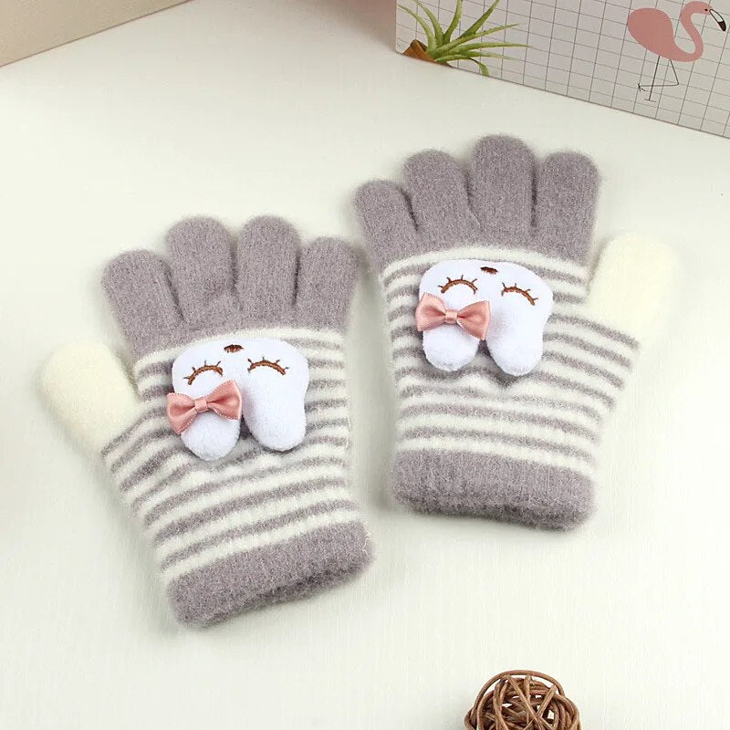 Kids Cartoon Design Furry Coral Fleece Short Gloves Mittens childrensterritory