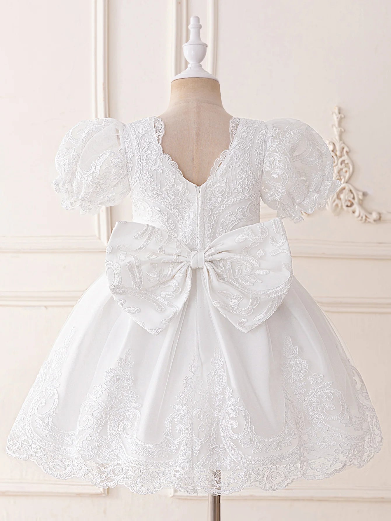 Toddler Girls' Luxury Lace Embroidery Baptism Dresses