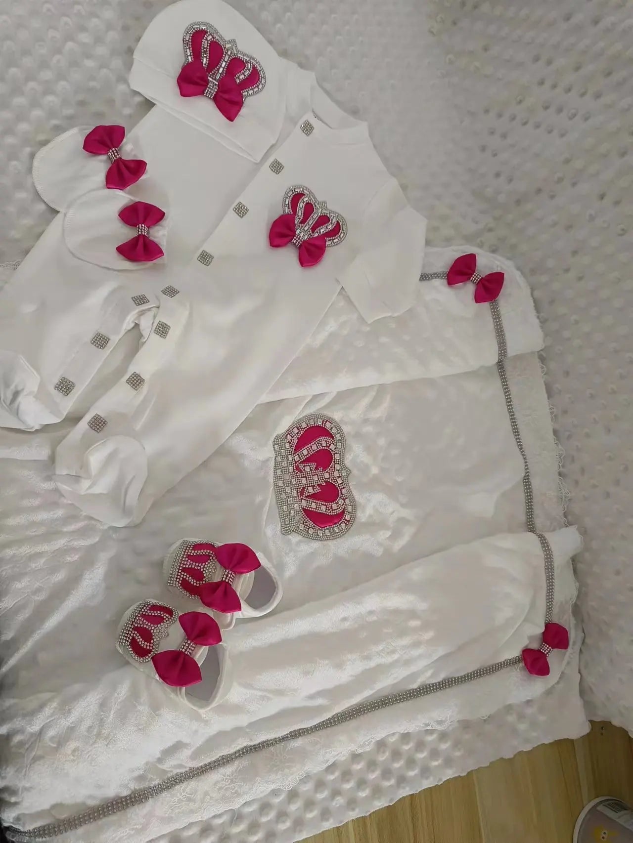 Designer Newborn Baby Cotton Clothing Set in One Pack childrensterritory