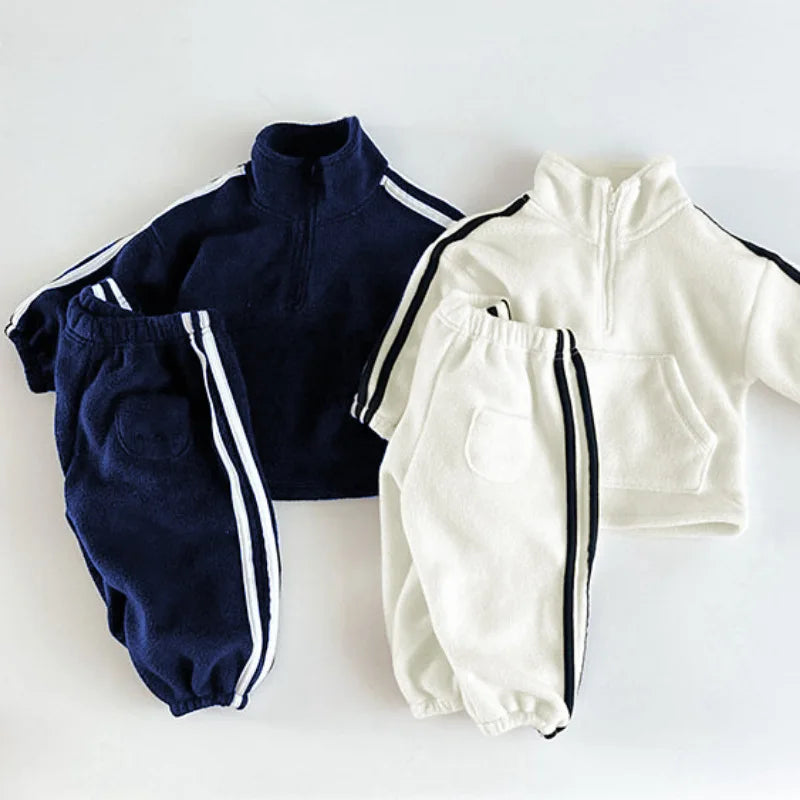 Kids Long-Sleeved Warm Clothing Set childrensterritory