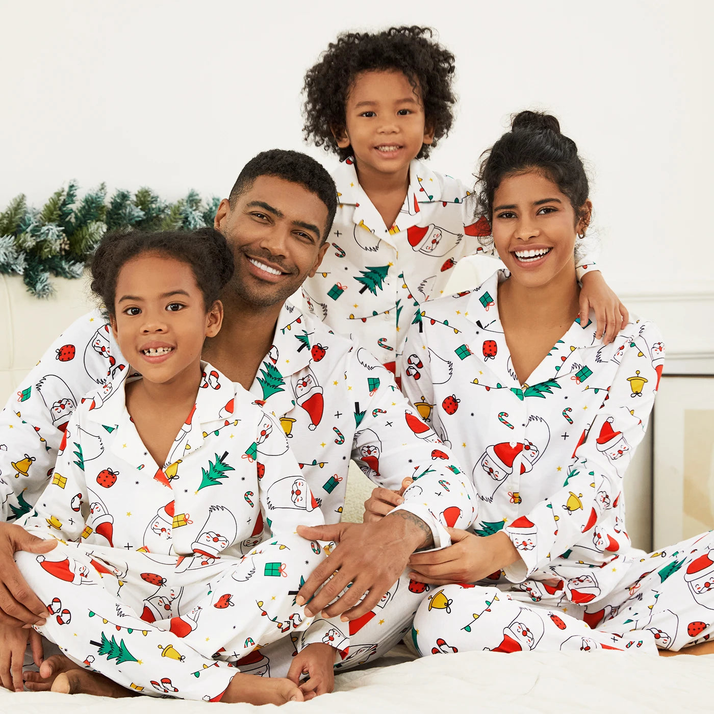 Colorful Christmas Print Long Sleeve Pajamas Sets for Family childrensterritory