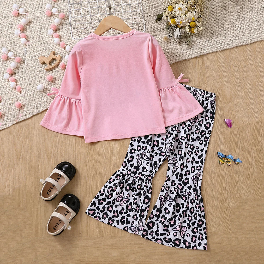 Girls Flared Sleeve Letter Printed Top with Leopard Print Pants Set childrensterritory