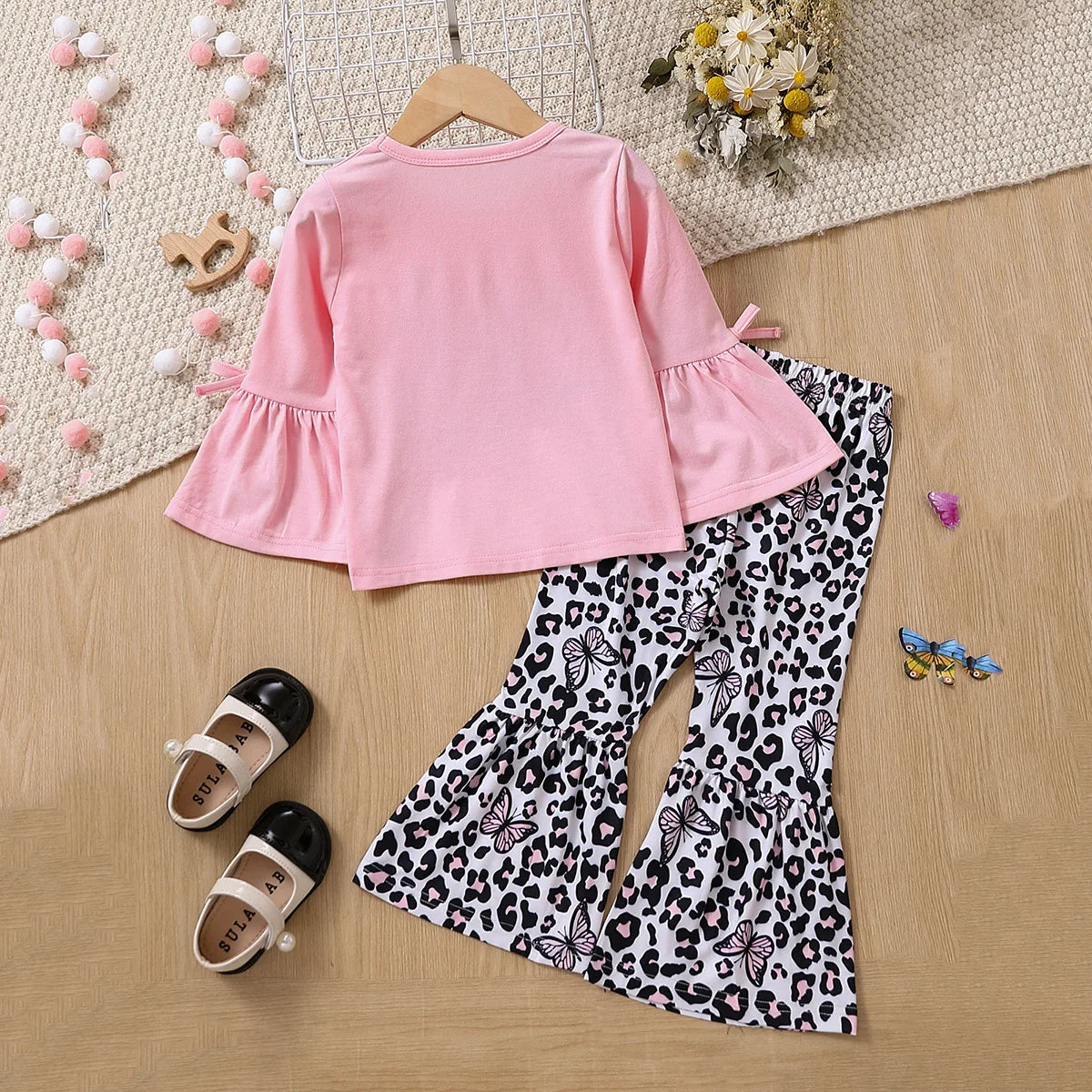 Girls Flared Sleeve Letter Printed Top with Leopard Print Pants Set childrensterritory
