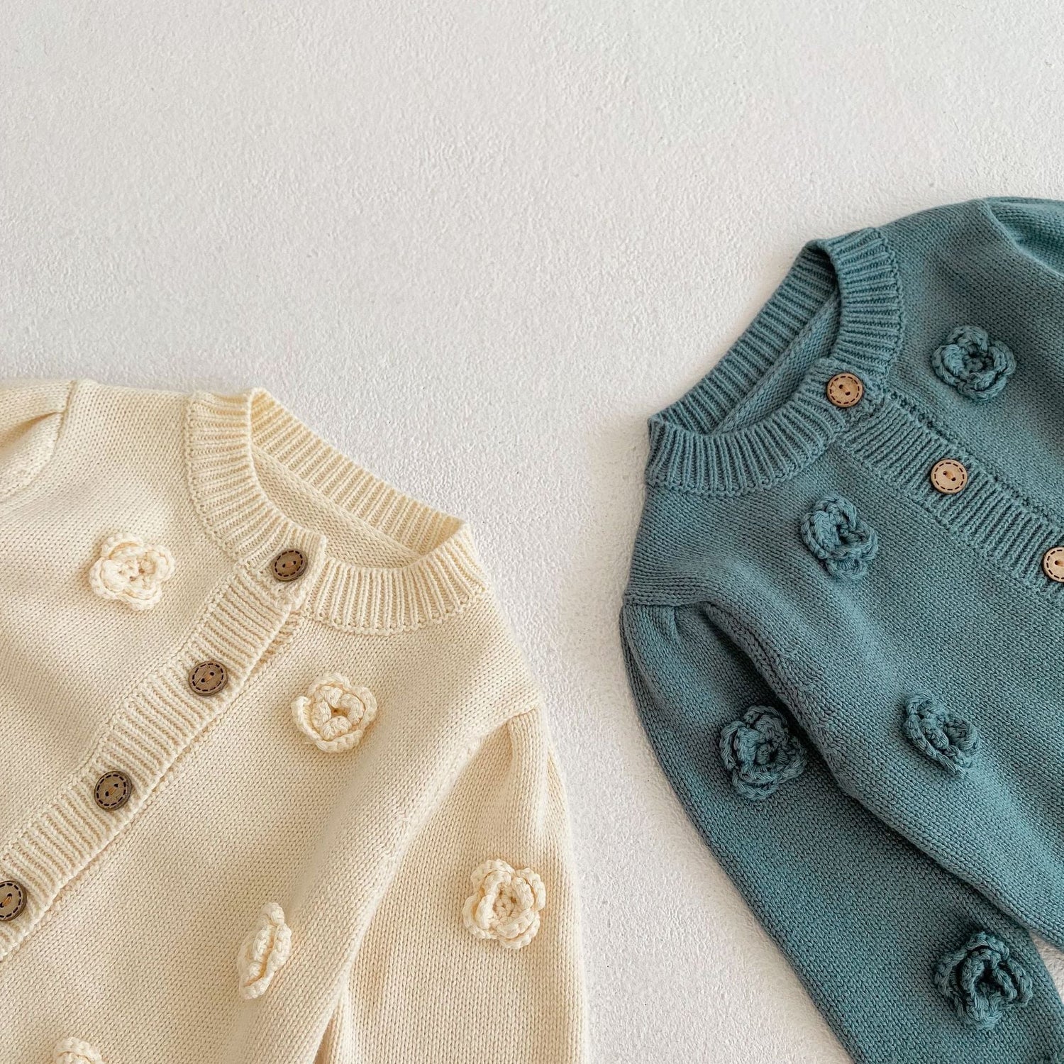 Handmade Flower Design Baby Cardigan/Knitwear childrensterritory