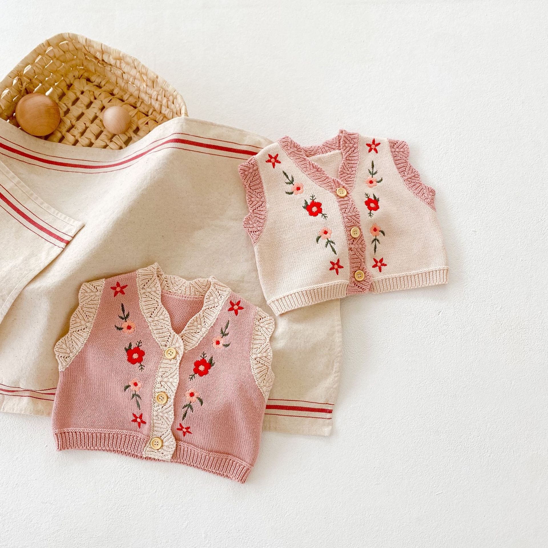 Baby/Toddler Girl Knitted V-neck Cardigan/Vest childrensterritory