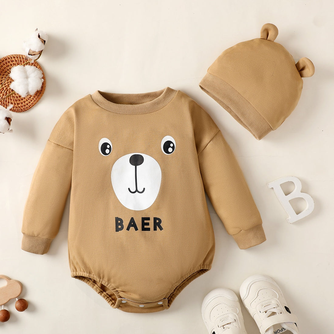 Long Sleeves Bear Print Baby Jumpsuit & Hat Set childrensterritory