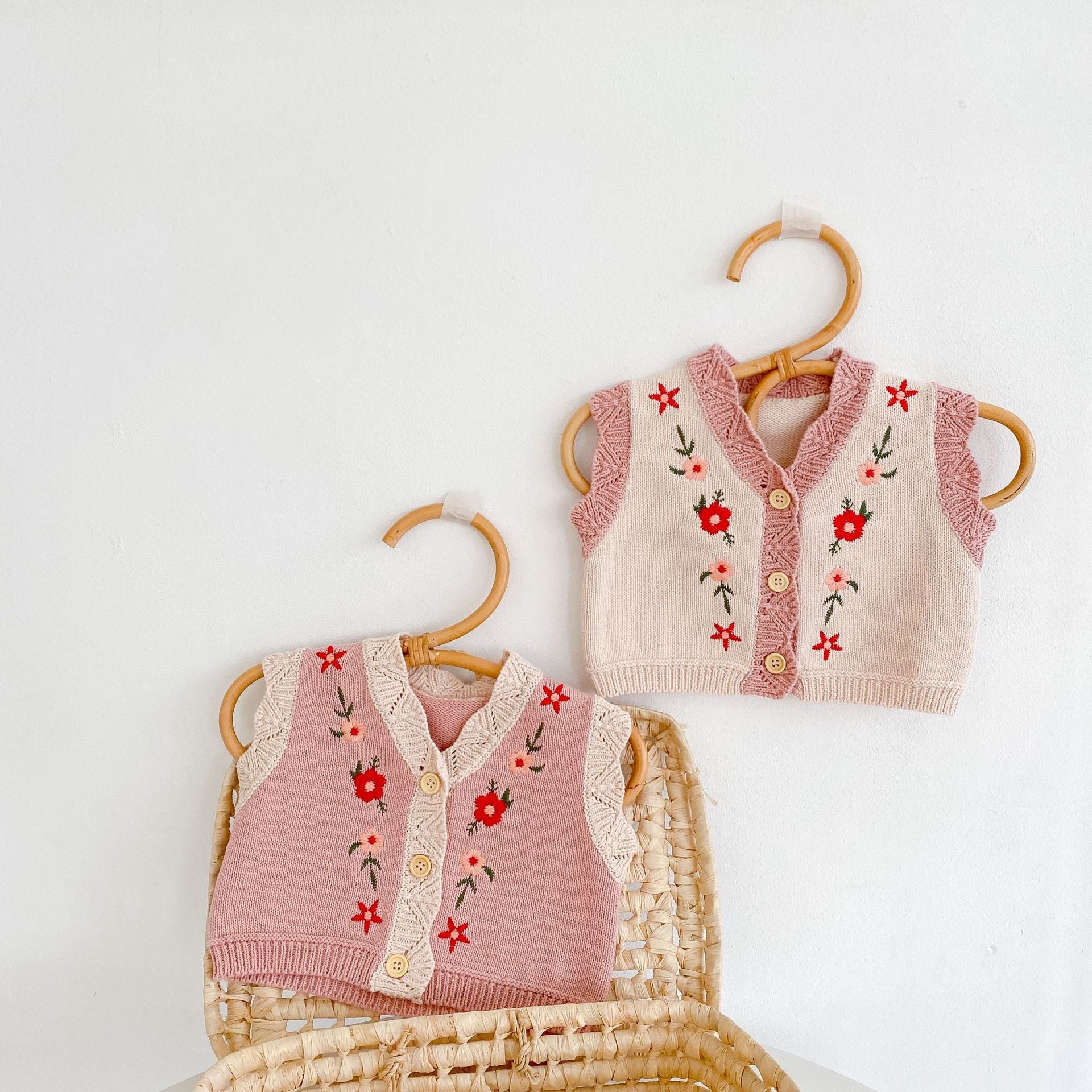 Baby/Toddler Girl Knitted V-neck Cardigan/Vest childrensterritory