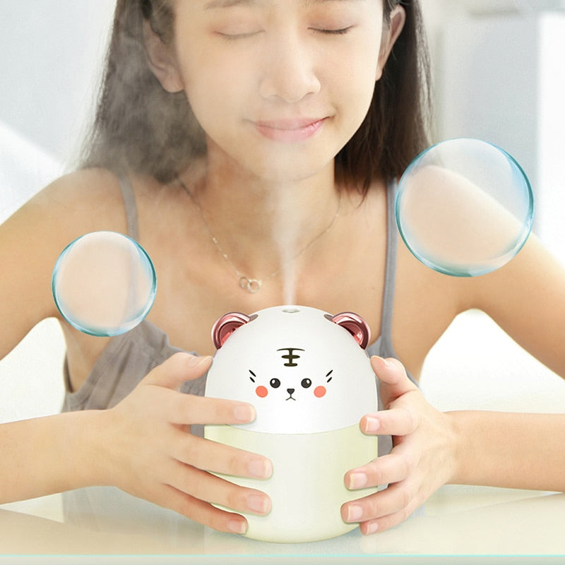 250ml Capacity Cartoon Air Purifier with Colorful Light childrensterritory