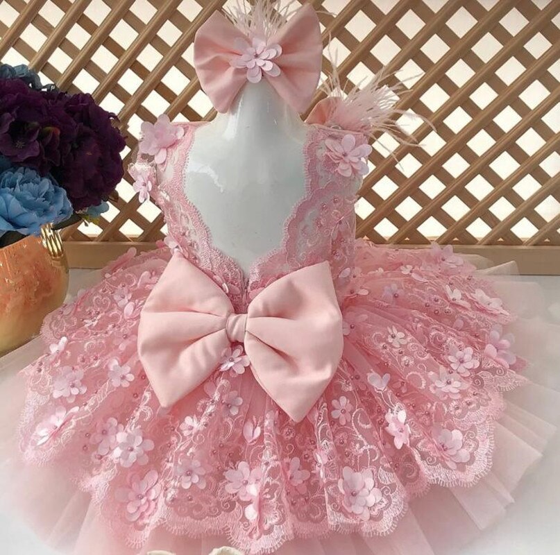 Floral Lace &amp; Pearls Decorated Pink Tulle Girls Party Dress/Gown childrensterritory
