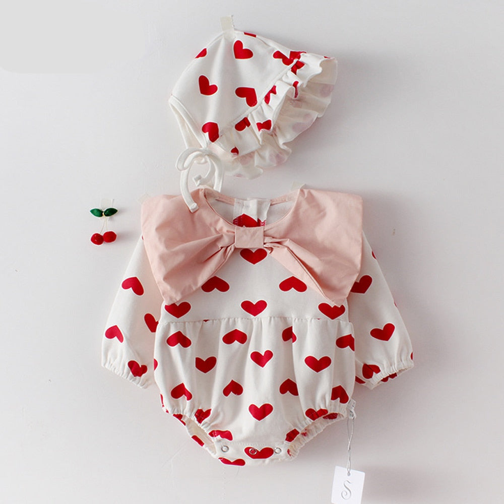 Newborn Baby Heart Print Bodysuit with Hat childrensterritory